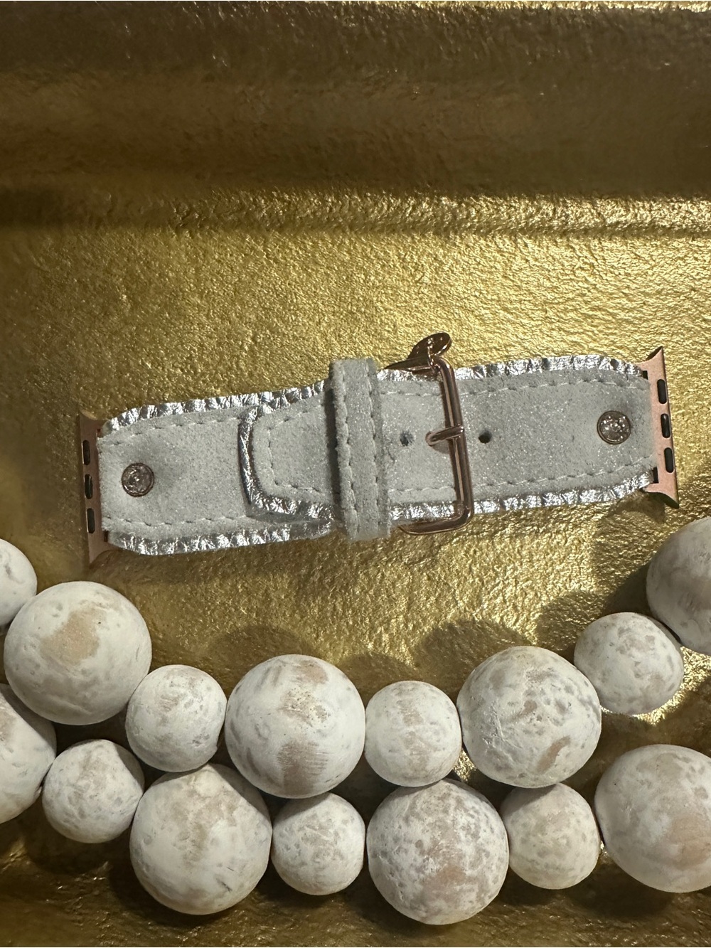 Spark’l Apple Watch Band in Light Gray with Rose Gold Hardware